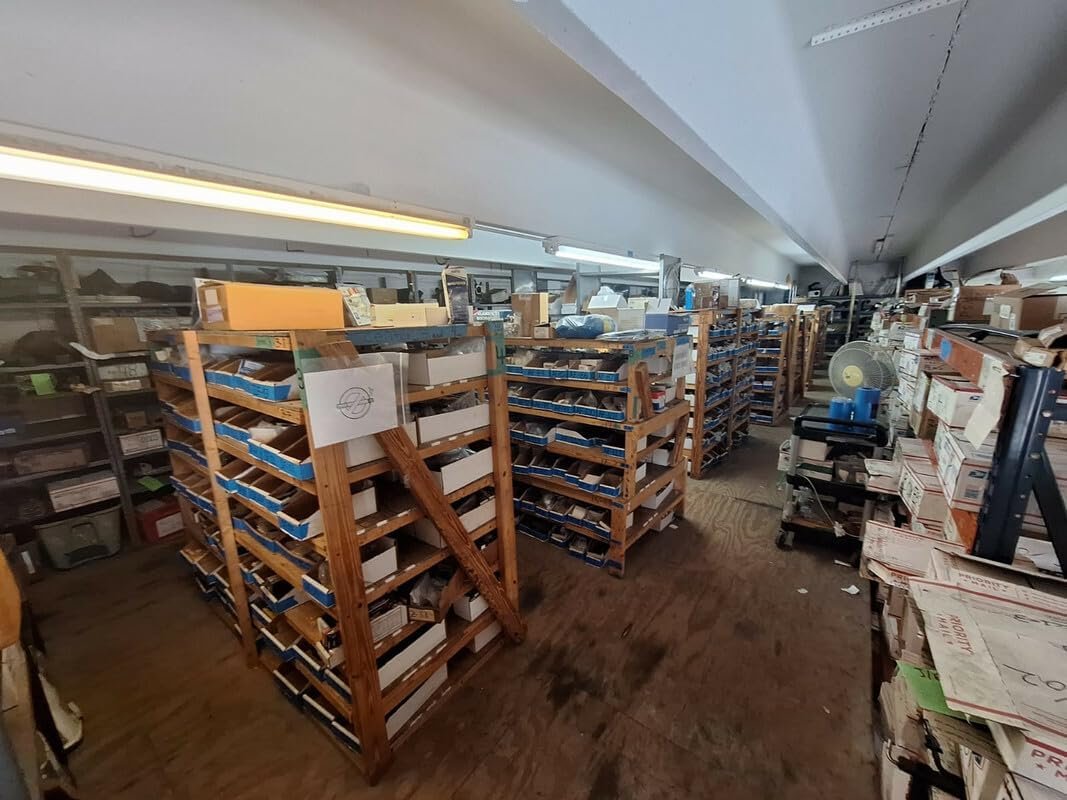 Minn Kota Edge 70 Bow-Mount Foot Trolling Motor, 24V, 45" / 52" Shafts - Image 6