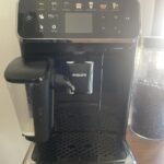 Philips Series 5400 LatteGo Fully Automatic Coffee Machine – 12 Drinks, TFT Touch Display, Built-in Grinder, EP5441/50 Black photo review