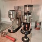 De'Longhi Dedica Style EC685.M Espresso Machine – Slim 15 cm Design, Milk Frother, 15-Bar Pressure, 1L Water Tank, Compatible with Ground Coffee & ESE Pods, Stainless Steel photo review