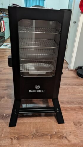 Masterbuilt 30-Inch Digital Electric Vertical Smoker – 710 Sq In Cooking Area, Side Wood Chip Loader, Digital Controls, Chrome Racks & Leg Kit – Model MB20070421, Black photo review