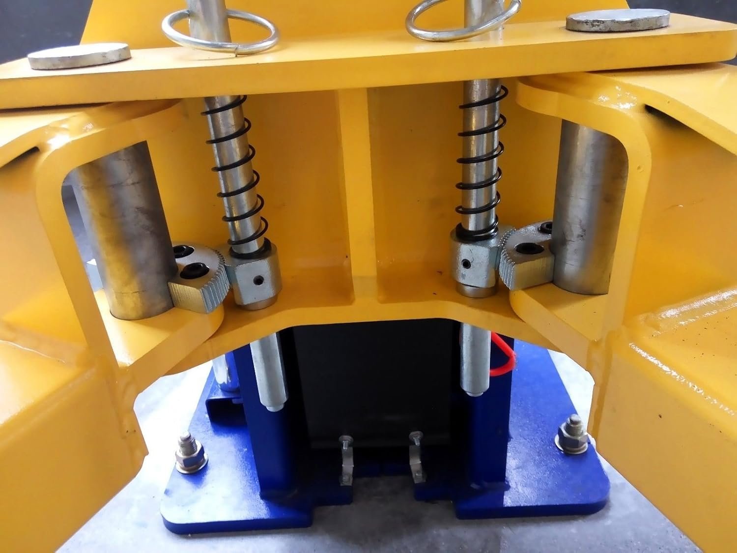 APlusLift HW-10KOH-A 10,000 lb (4,536 kg) 2-Post Overhead Car Lift – CE Certified, Truck Adapters, 3-Year Warranty - Image 5