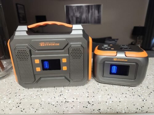 ZeroKor 300W Portable Solar Generator with 60W Foldable Panel – 280Wh Lithium Battery Power Station – Pure Sine Wave 110V AC/DC/USB Outlets – 5.1 lbs (2.3 kg) Lightweight – for RV, Home Backup, Camping photo review