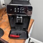 Philips Series 2200 Fully Automatic Espresso Machine with Milk Frother – EP2220/10, Ceramic Grinder, Matt Black photo review