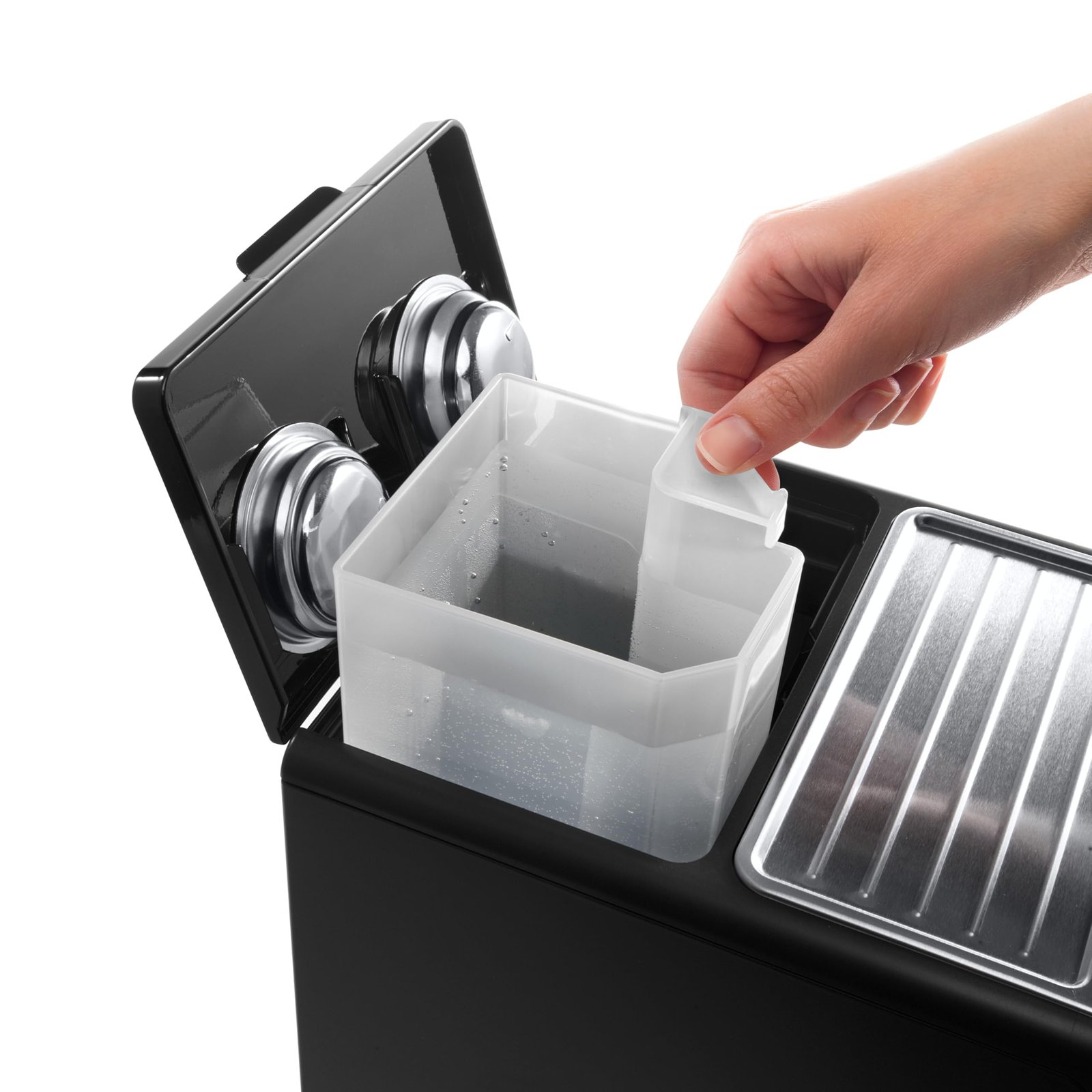 De’Longhi ECP35.31 Barista Pump Espresso Machine – Traditional Coffee & Cappuccino Maker with Adjustable Milk Frother, 1 L Water Tank (Black) - Image 14