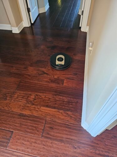 Shark AV2501AE AI Ultra Robot Vacuum with XL HEPA Self-Empty Base – 60-Day Capacity, Smart Mapping, LIDAR Navigation, Alexa Control, Perfect for Pet Hair, Carpet & Hard Floor, Bagless, Black photo review