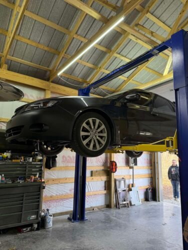 APlusLift HW-10KOH-A 10,000 lb (4,536 kg) 2-Post Overhead Car Lift – CE Certified, Truck Adapters, 3-Year Warranty photo review