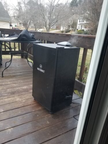 Masterbuilt 30-Inch Digital Electric Vertical Smoker – 710 Sq In Cooking Area, Side Wood Chip Loader, Digital Controls, Chrome Racks & Leg Kit – Model MB20070421, Black photo review