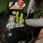 Weber Original Kettle Premium Charcoal Grill – 22-Inch Black BBQ with Hinged Cooking Grate, One-Touch Cleaning System, Heat Retention Lid, and Built-In Thermometer photo review