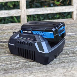 Hyundai HYM40LI420P 40V Brushless 42cm Lawn mower with 1 x 2.5Ah Li-Ion Battery and Charger